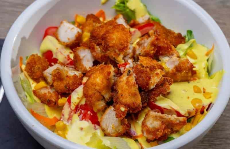 La salade de poulet aux légumes croquants IRASF Santé